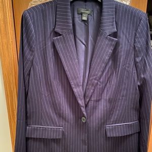 New!!! Navy Pinstripe Halogen Blazer XL